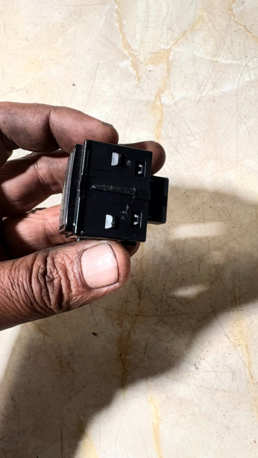 JAGUAR XF X260 CRUISE CONTROL SWITCH GX73-14E132-AA
