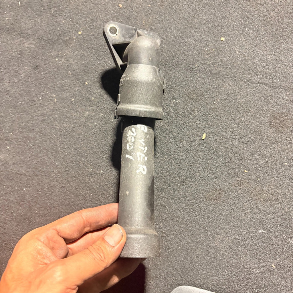 Coolant Pipe For Peugeot Boxer 6C1Q-8B535-AP 2007