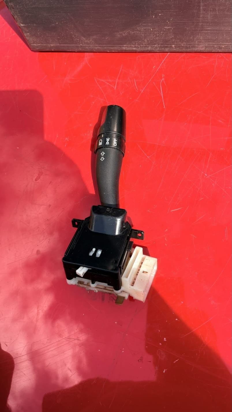 Steering Column Switch Left NTY Fits HYUNDAI Accent II 2006 93420-25110