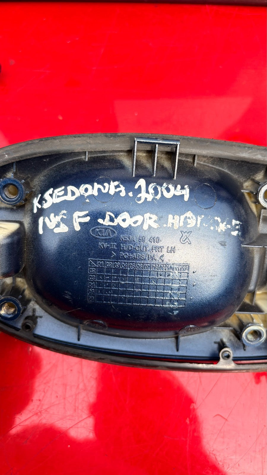 KIA SEDONA 2004 FRONT LEFT PASSENGER SIDE N/S/F EXTERIOR DOOR HANDLE K53A 59 410