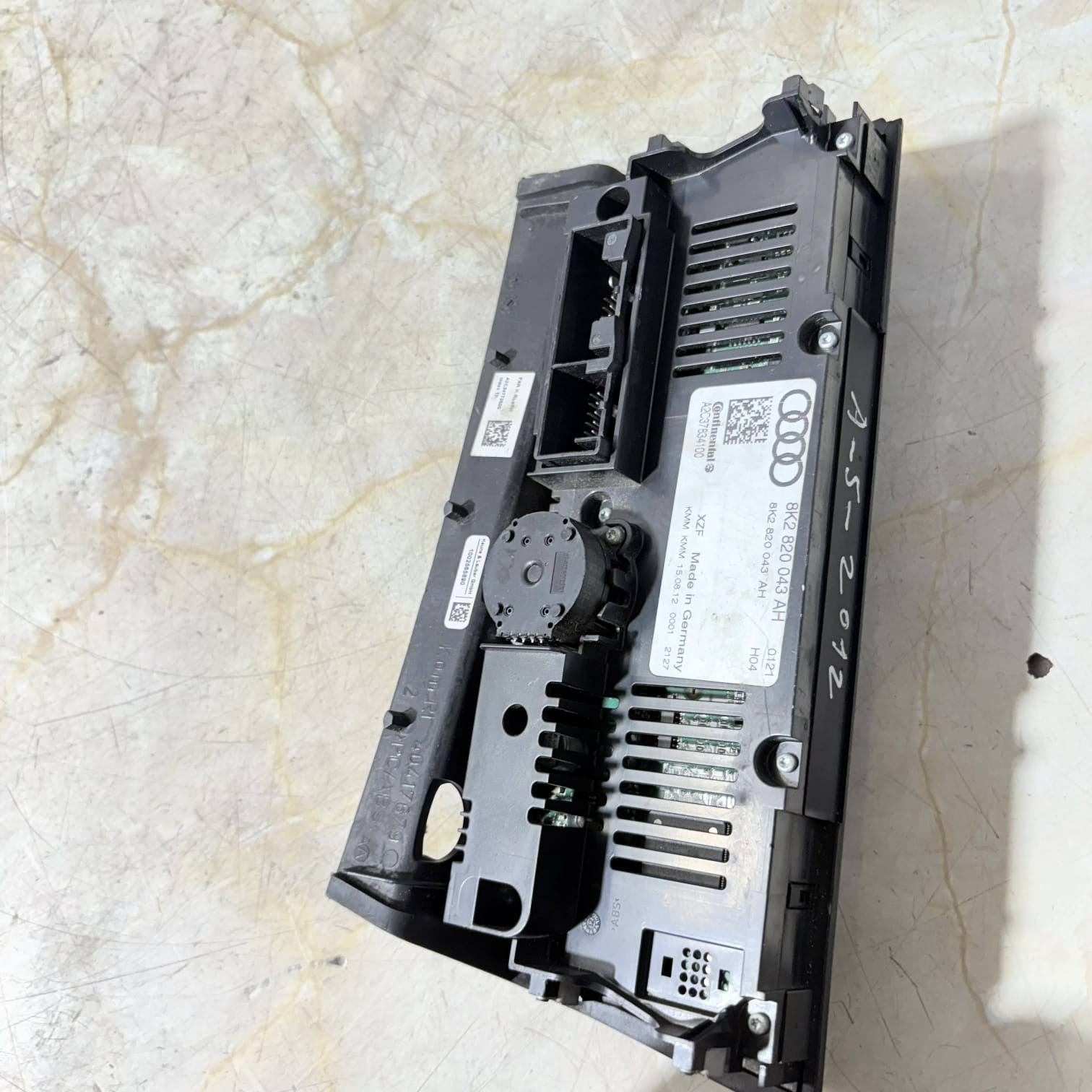 2012 AUDI A4 A/C HEATER CLIMATE CONTROL PANEL 8K2820043AH