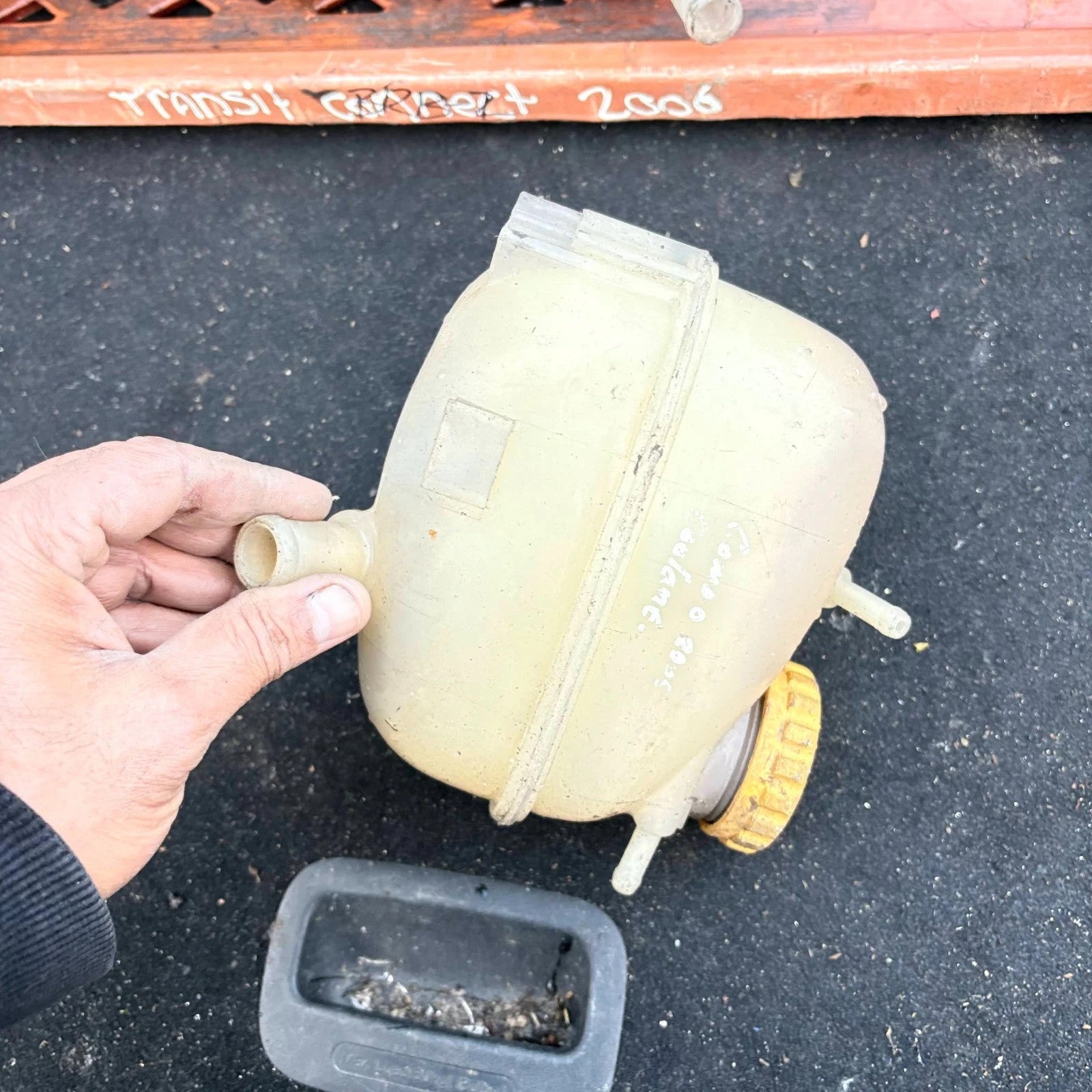 VAUXHALL COMBO COOLANT EXPANSION TANK 2001 - 2012