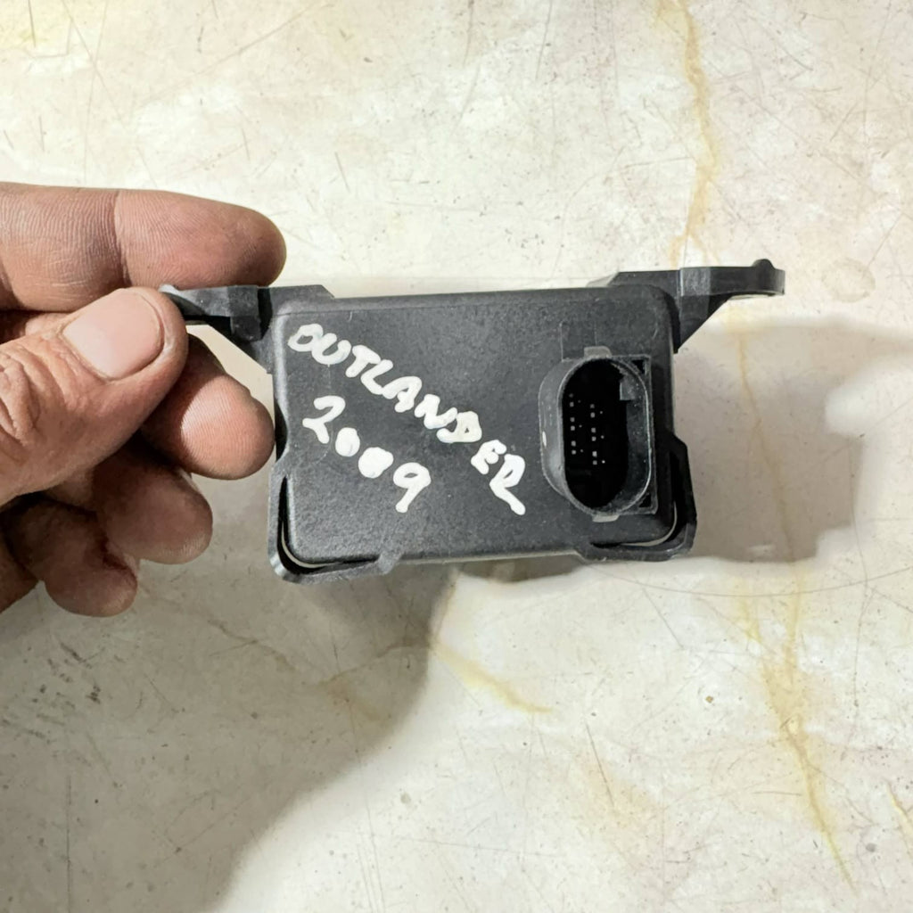 MITSUBISHI LANCER OUTLANDER-G YAW RATE SENSOR 4670A282-2009
