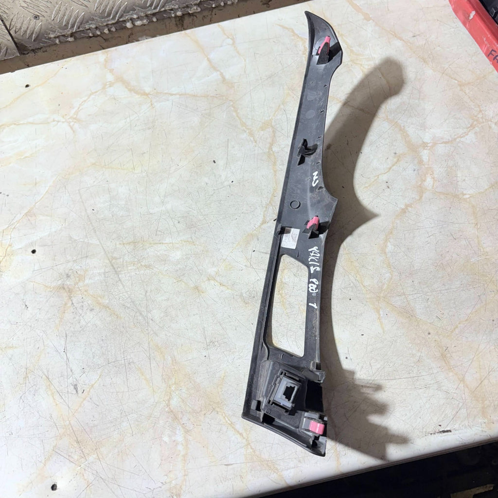 2005-2011 TOYOTA YARIS HAZARD SWITCH