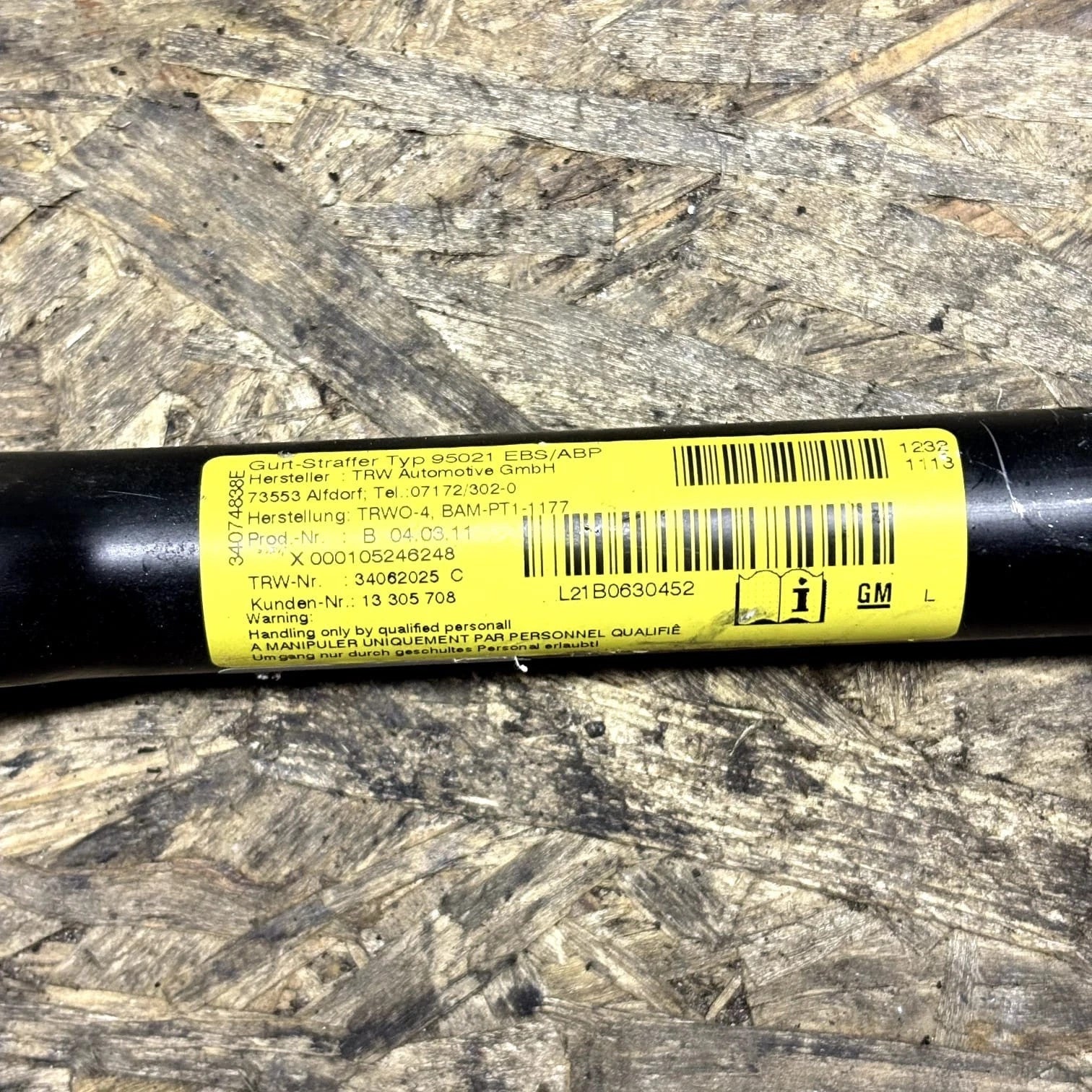 Vauxhall Meriva B Seat Belt Pretensioner Left Side 34056417D