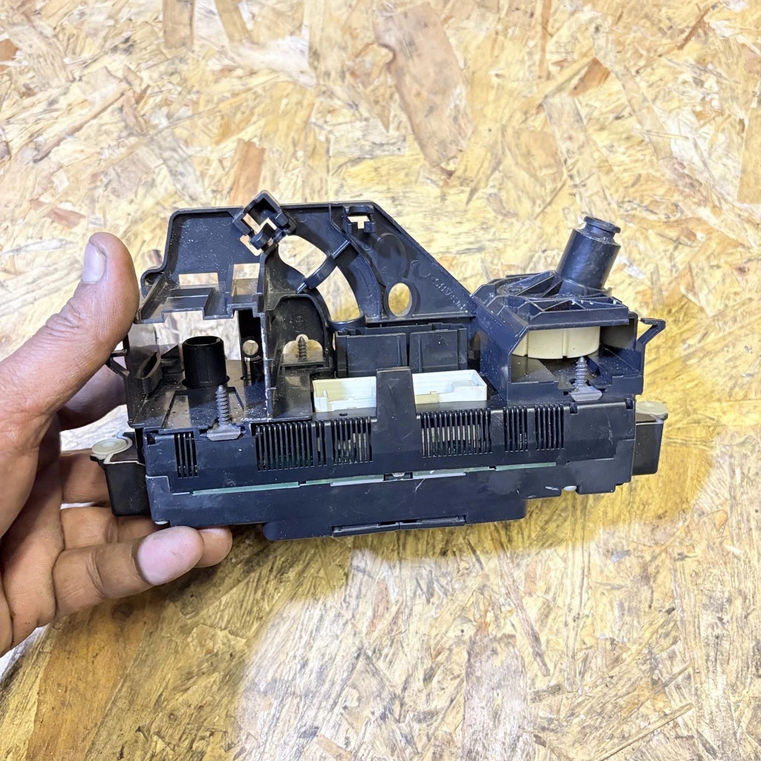 VW Golf / Jetta Heater Climate Control Panel RHD 1K2820045B AC Switch 2005-2013