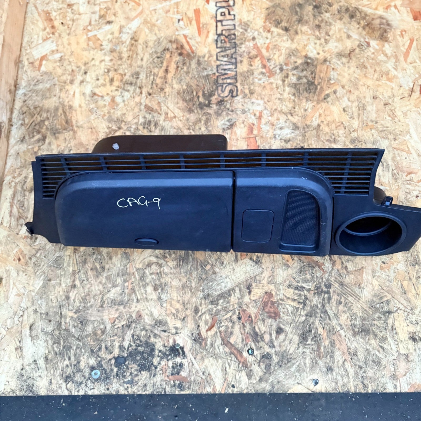 Land Rover Discovery 3 2004-2009 Rear Left Storage Compartment ESJ501010
