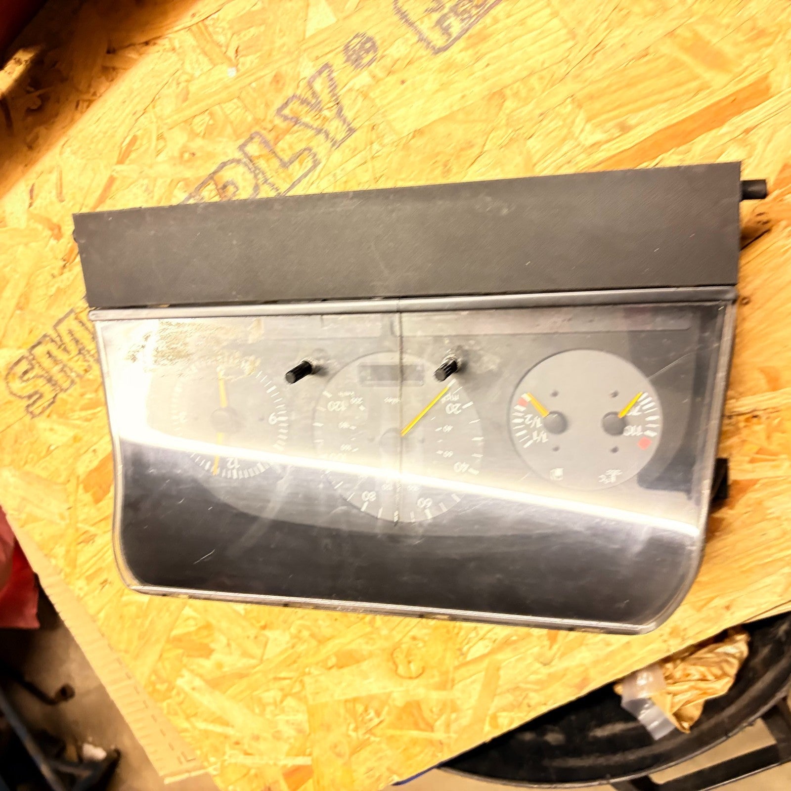 VW LT35 2.5 TDI 1996-2006 Instrument Cluster Speedo Dash Panel 110008848020