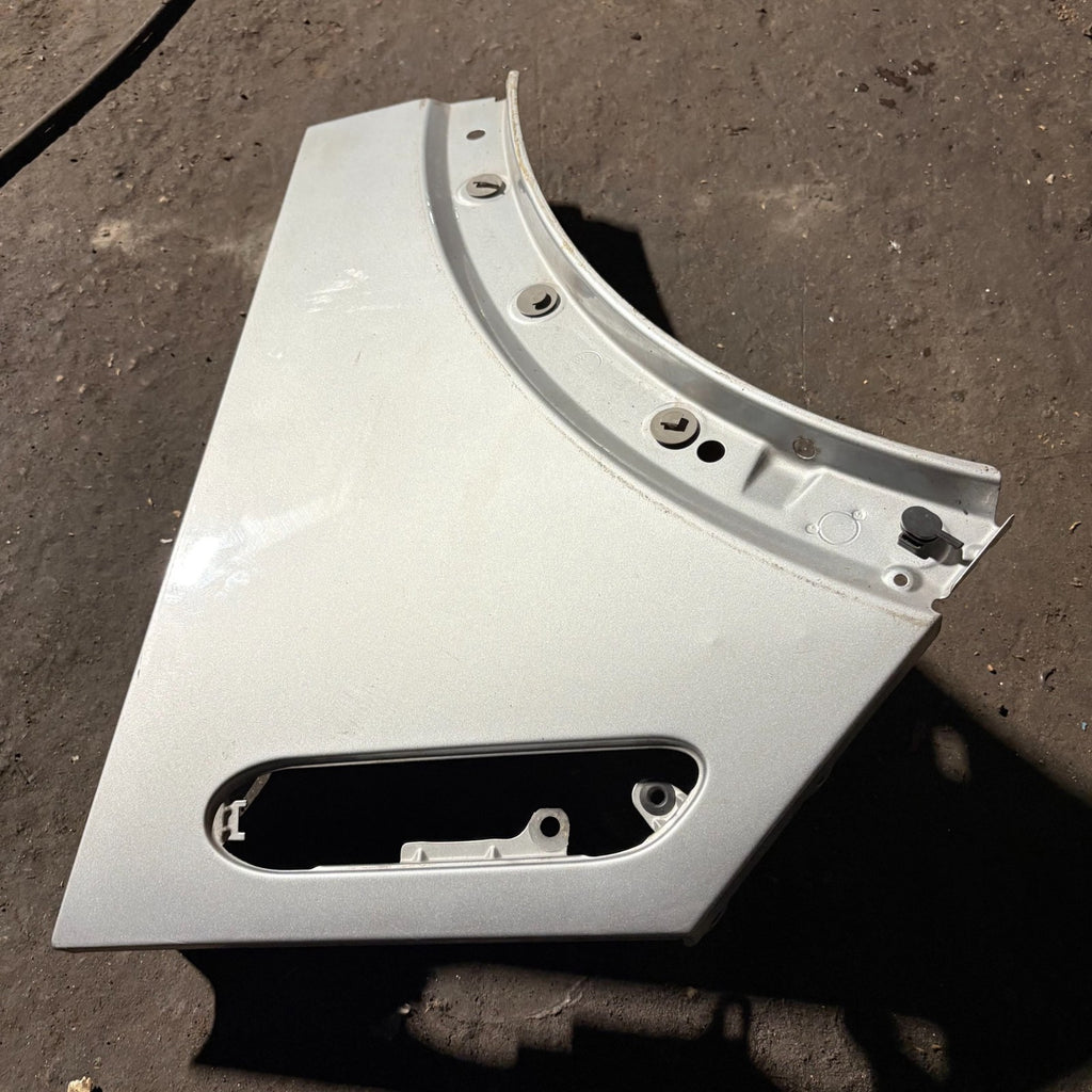 MINI COOPER FRONT WING PASSENGER SIDE NEARSIDE LEFT 2003