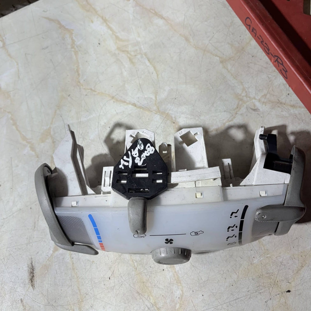 TOYOTA AYGO MK1 PEUGEOT 107 CITROEN C1 2005-2014 HEATER CONTROL PANEL 55900-0H01