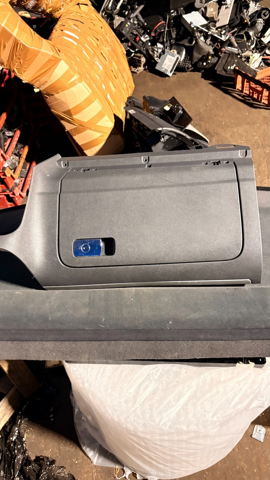 VW SCIROCCO 2009 GLOVE BOX 1K2 857 290