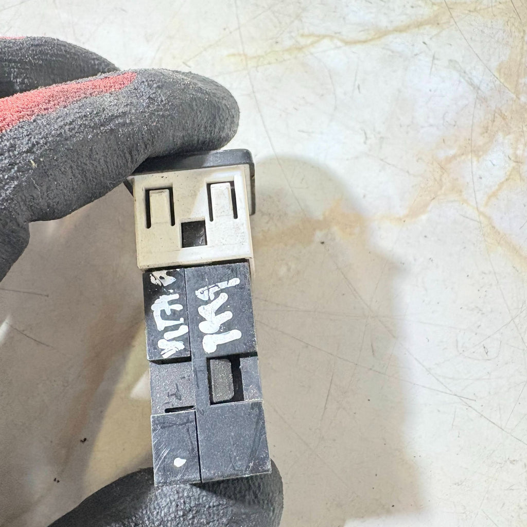 32932074 Light Control for SUZUKI GRAND VITARA 3 PUERTAS 1999