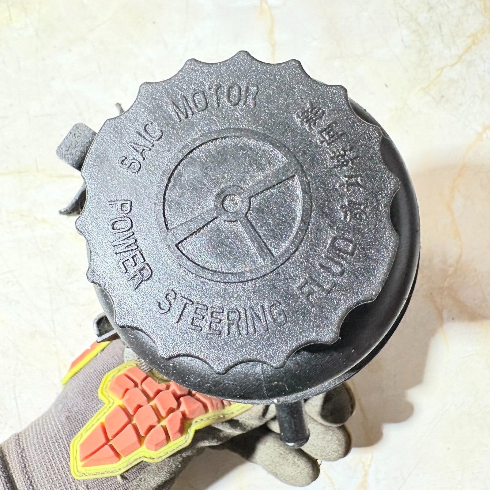 2013-2018 MG3 1.5 POWER STEERING BOTTLE TANK