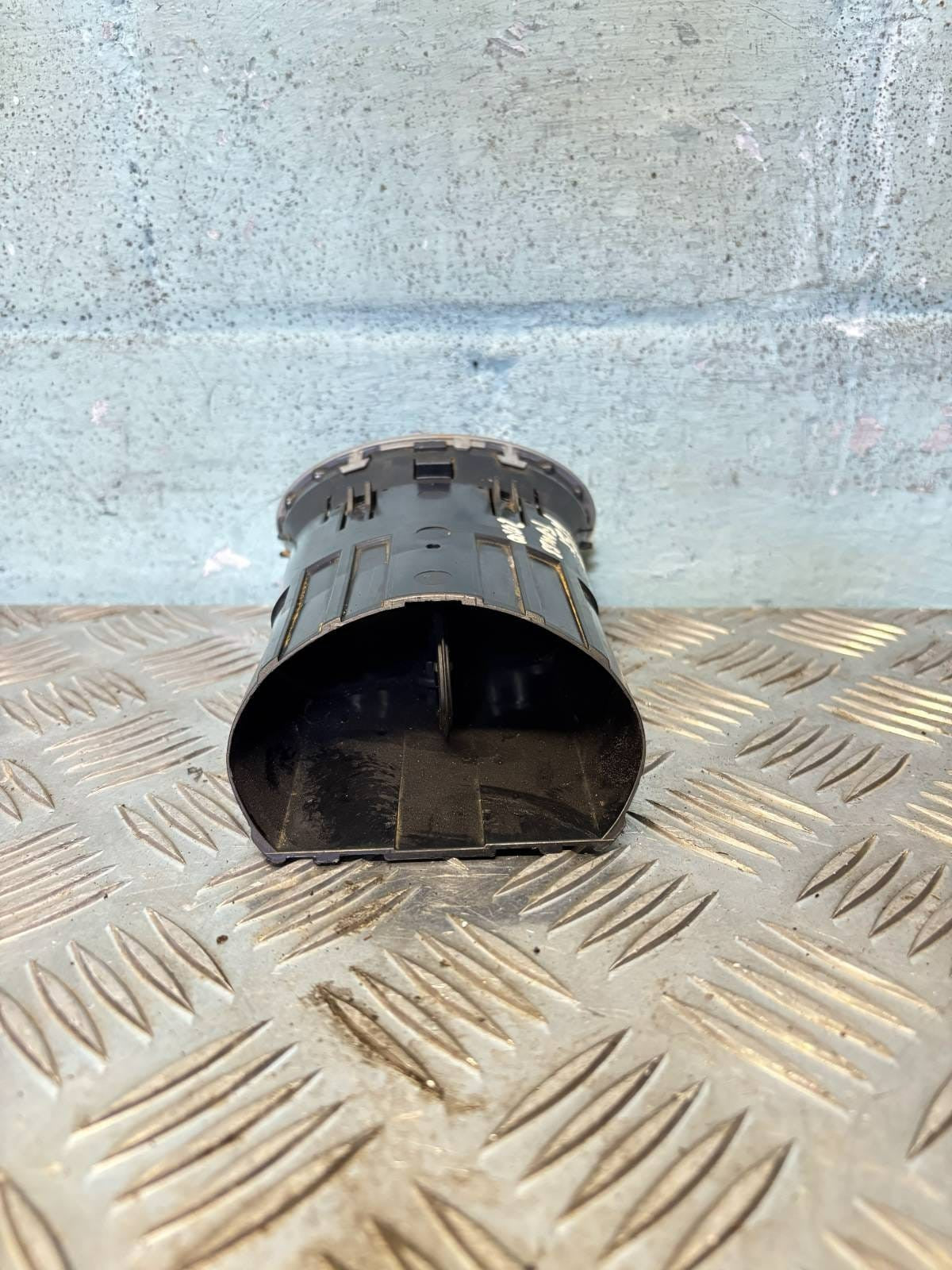FORD FOCUS MK2 05-10 DASHBOARD AIR VENT 4M51-A014L21-AE