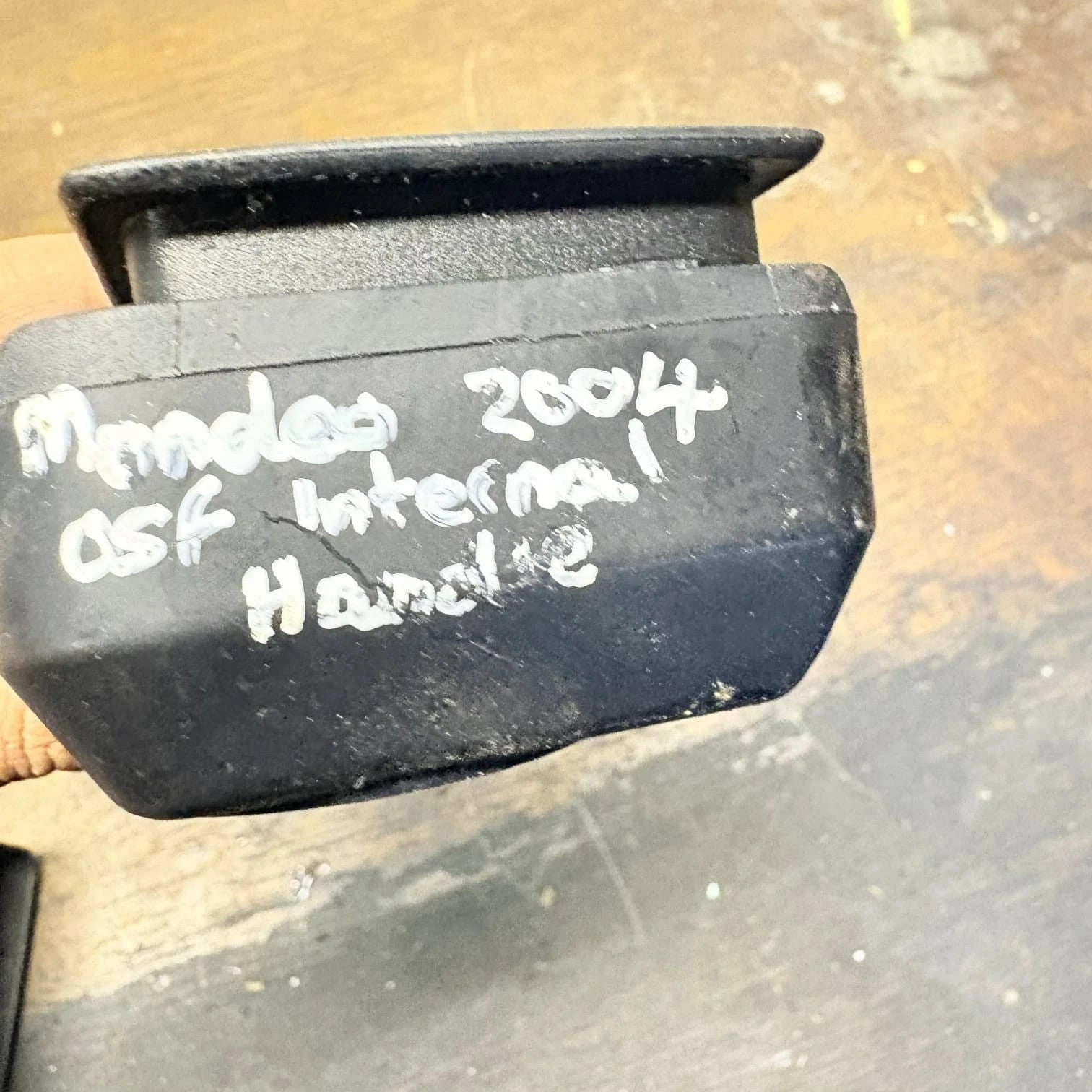 1S71-F22600-AF interior Driver front Door Handle Ford Mondeo2.085KW 6M (2004)OSF