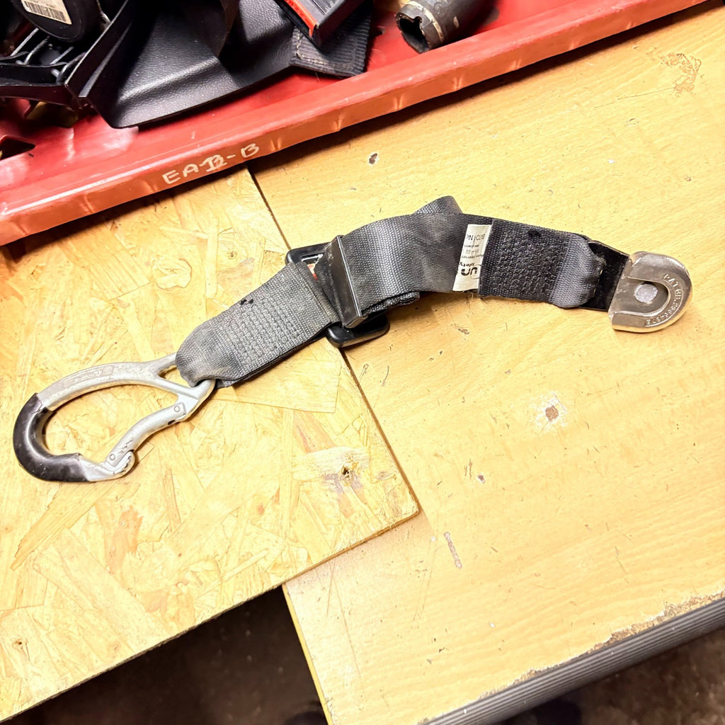 OPEL VIVARO C SEAT BUCKLE REAR RIGHT 2355437B