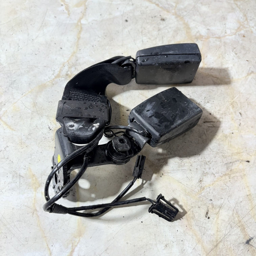 Audi A1 2014 N/S Front Passenger Seatbelt Buckle Receiver Twin 81A857739