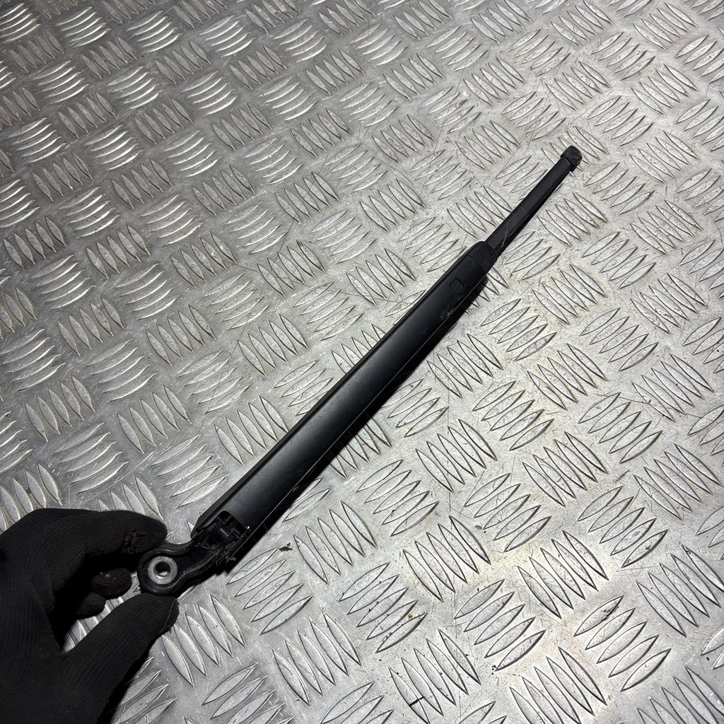 2017-2021 VOLKSWAGEN POLO Rear Wiper Arm & Blade