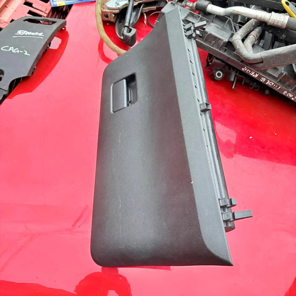 Toyota Yaris Mk3 XP130 Glove Box Door Lid Black RHD 55550-0D160 2011-2014