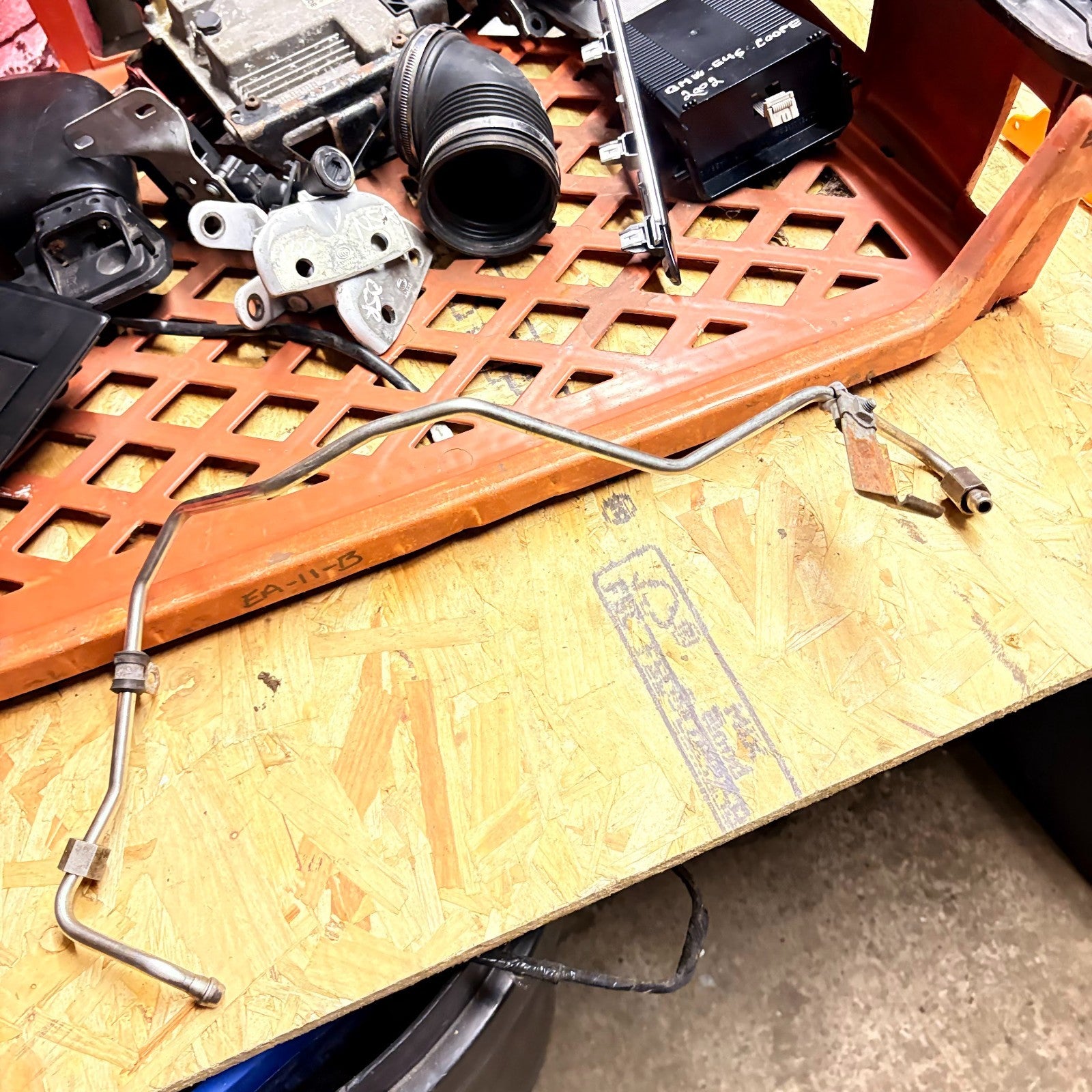 Fuel Return Line 2003-2007 BMW Dodge