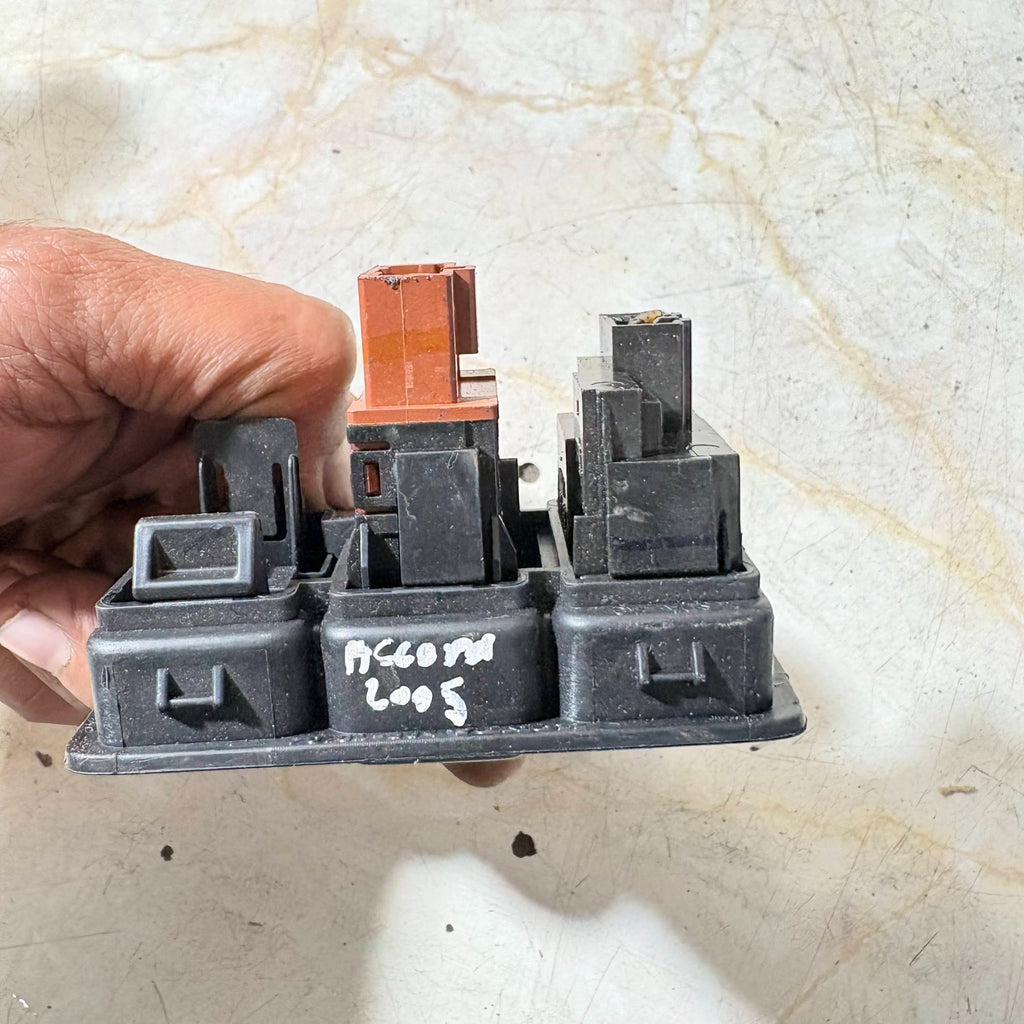 HONDA Accord 7 generation (2003-2007) Headlight height adjustment switch