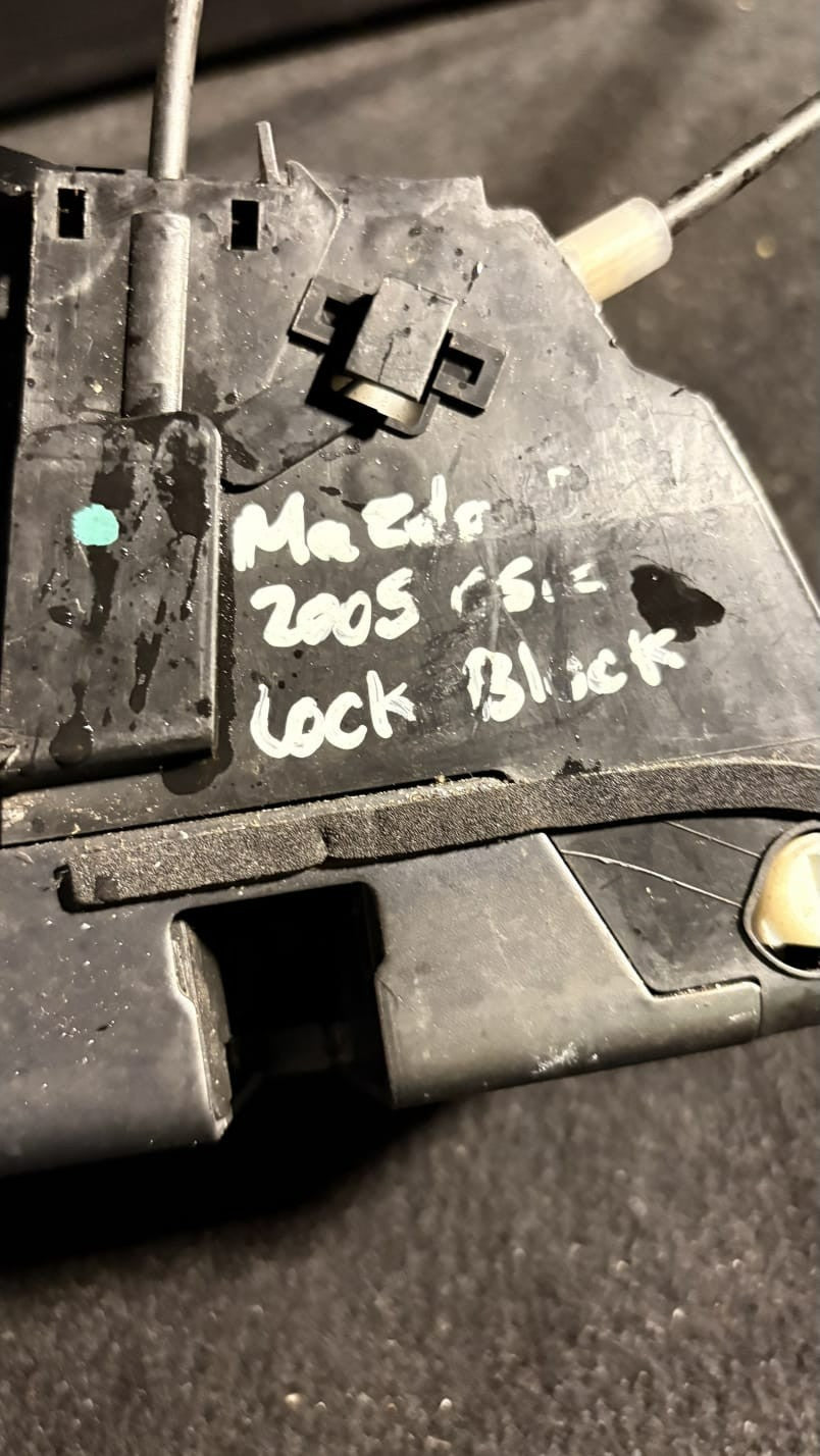 MAZDA 5 Sedan BK Rear Right Door Lock FA10B09C 2005 11181496