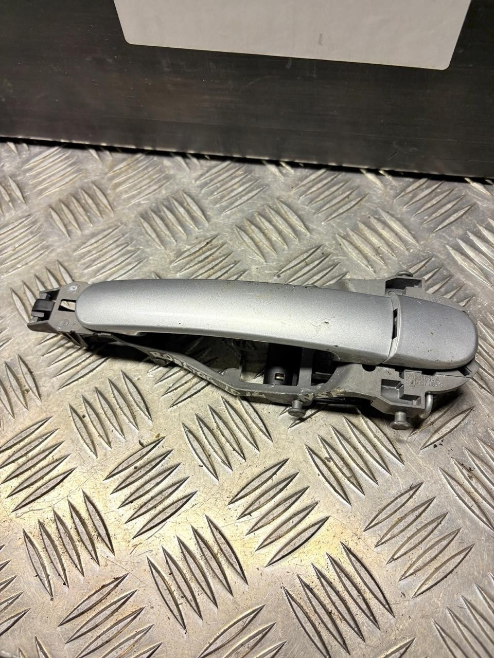 Skoda ROOMSTER 2014 RHD Door handle outside front LEFT