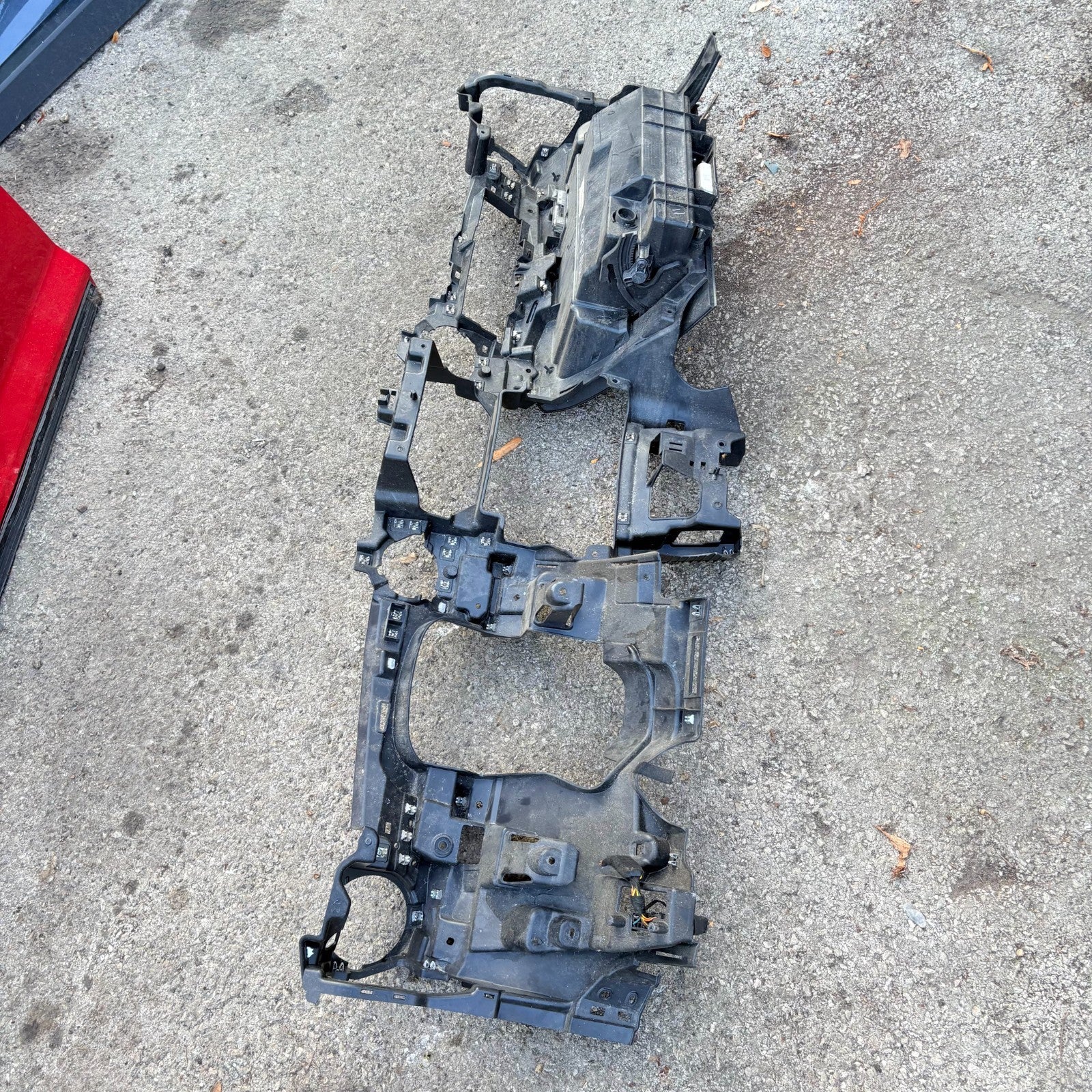BMW MINI COOPER 2008 LOWER DASHBOARD PANEL FRAME COMPLETE