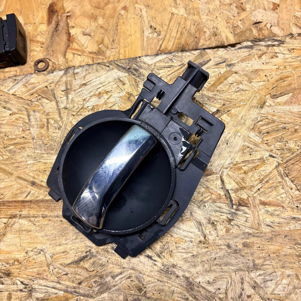 Citroen C3 Mk1 NSF Passenger Front Left Interior Door Handle 2002-2009 5Dr