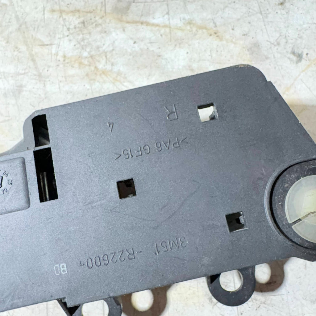 3M51R22600 DRIVER REAR INTERIOR HANDLE FOR FORD FOCUS 2007