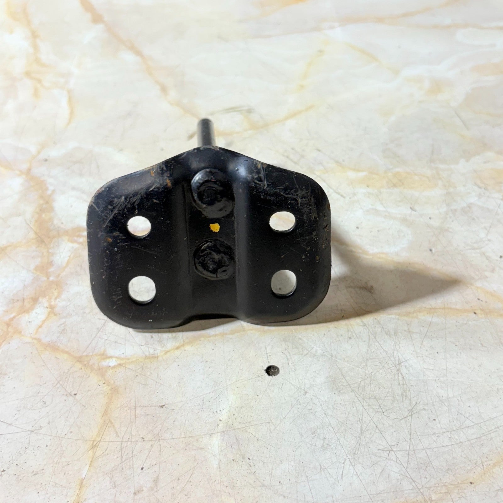 Honda CR-V 2017-2022 Rear 2nd Row Seat Latch Striker Right RH 82280-TLA-A01