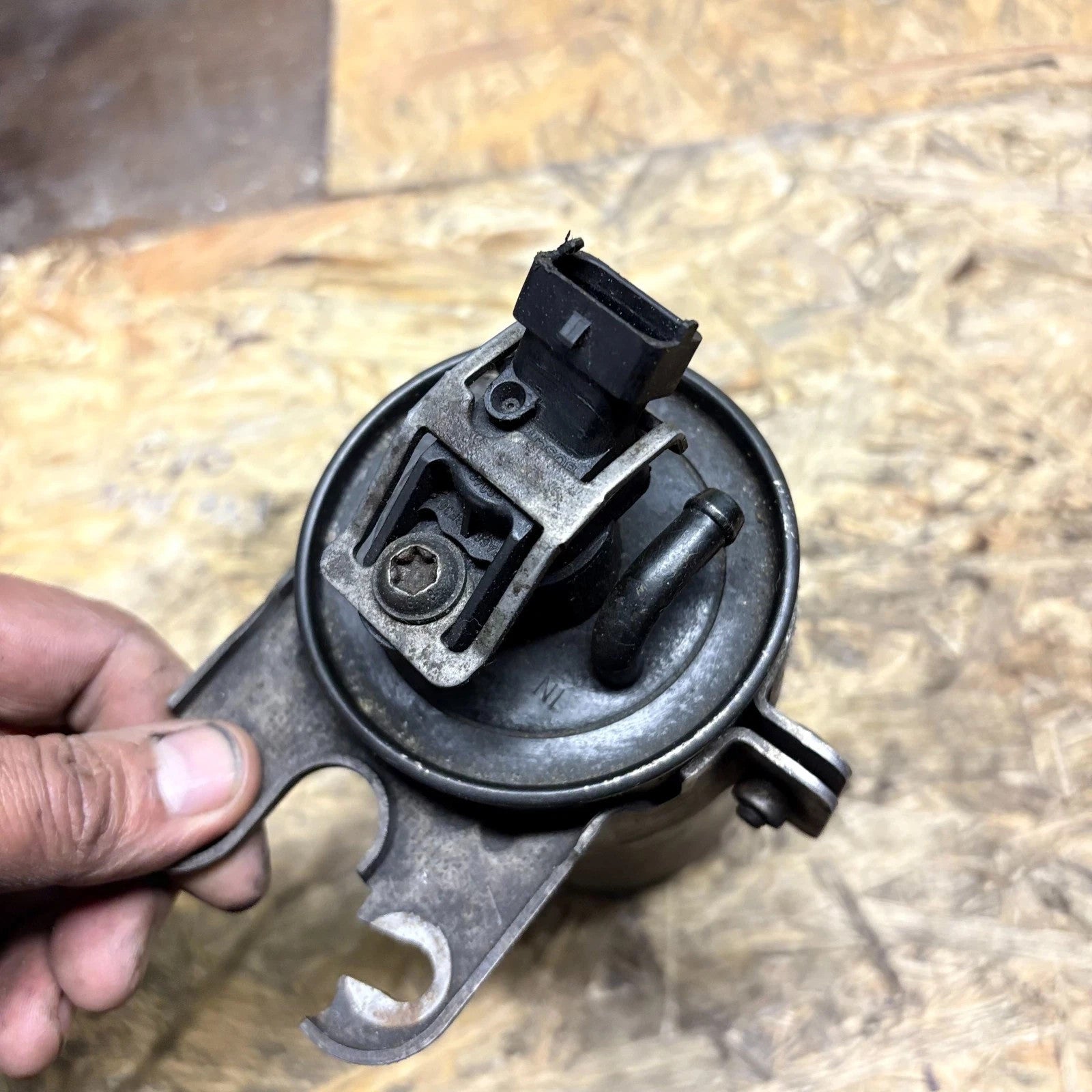 Mercedes Sprinter W904 2010-2018 Fuel Filter Bosch Diesel