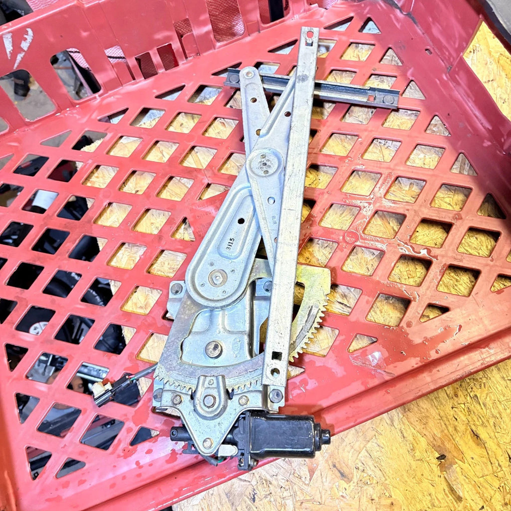 KIA SORENTO 2003-2009 O/S Rear Driver Window Regulator