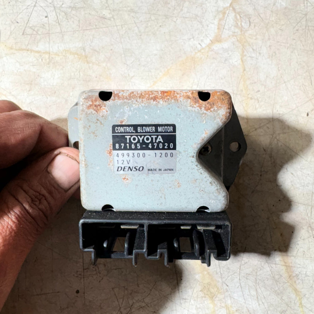 TOYOTA PRIUS MK2 2003-2009 HEATER BLOWER FAN MOTOR RESISTOR 87165-47020