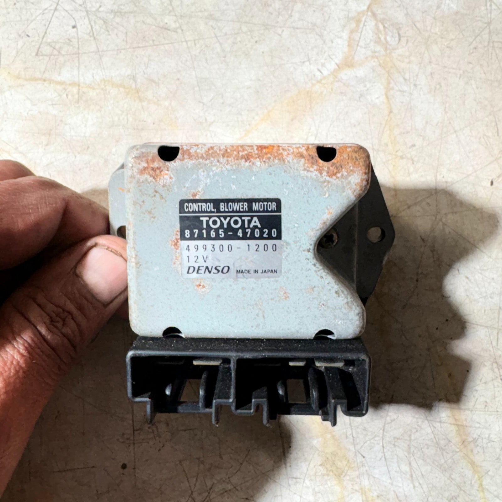 TOYOTA PRIUS MK2 2003-2009 HEATER BLOWER FAN MOTOR RESISTOR 87165-47020