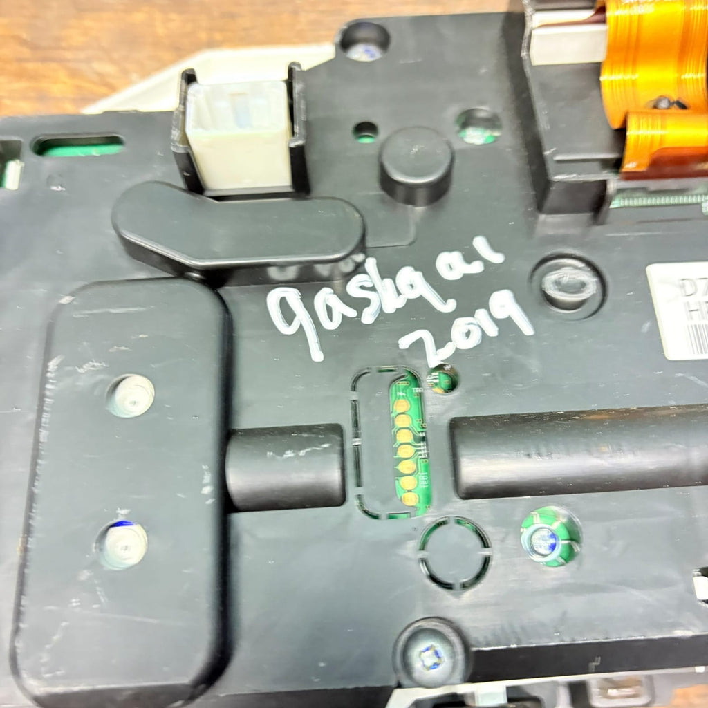 Nissan Qashqai J11 Diesel Speedometer Instrument Cluster MPH HP00A/0RXU Type083A