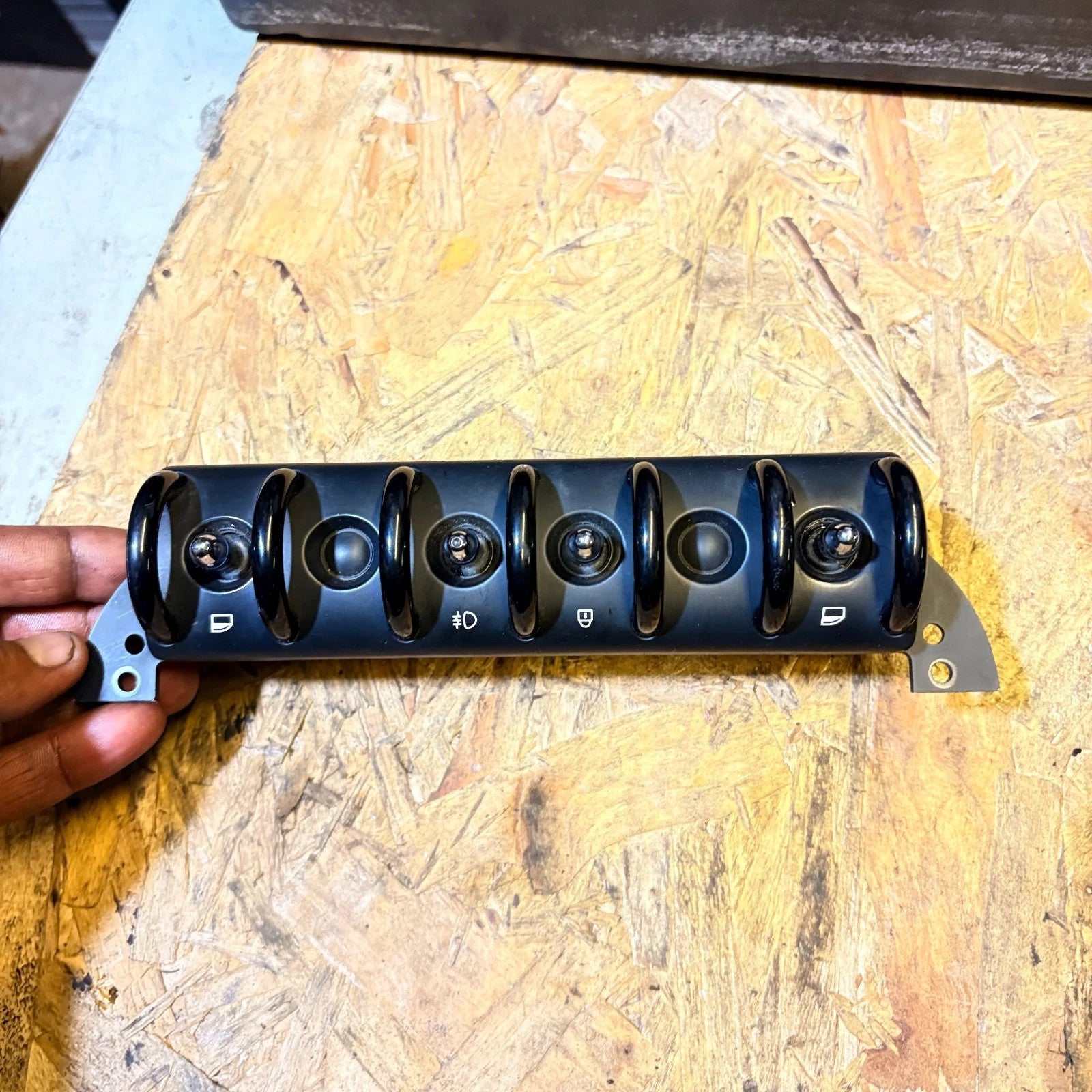 2001-2006 MINI One R50 Centre Console Switch Pack Window Lock Fog 61316917983