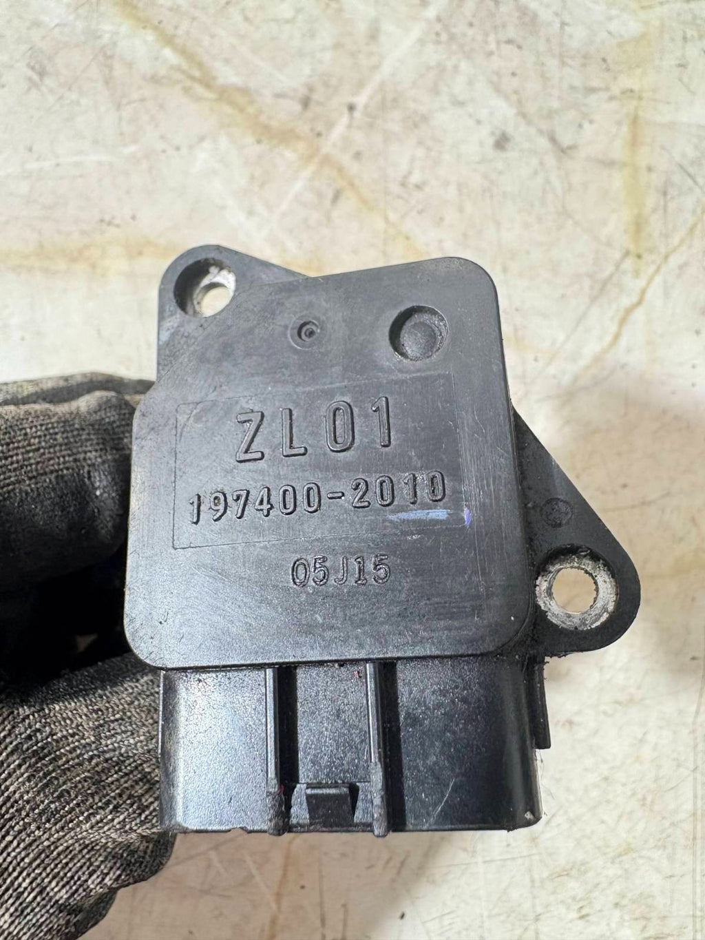 MAZDA 3 MAF MASS AIR FLOW METER ZL01 197400-2010 1974002010