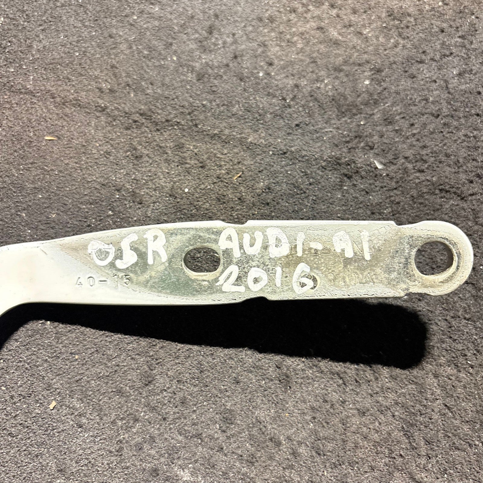 Rear Hood Hinges for Audi A1 2016 OSR