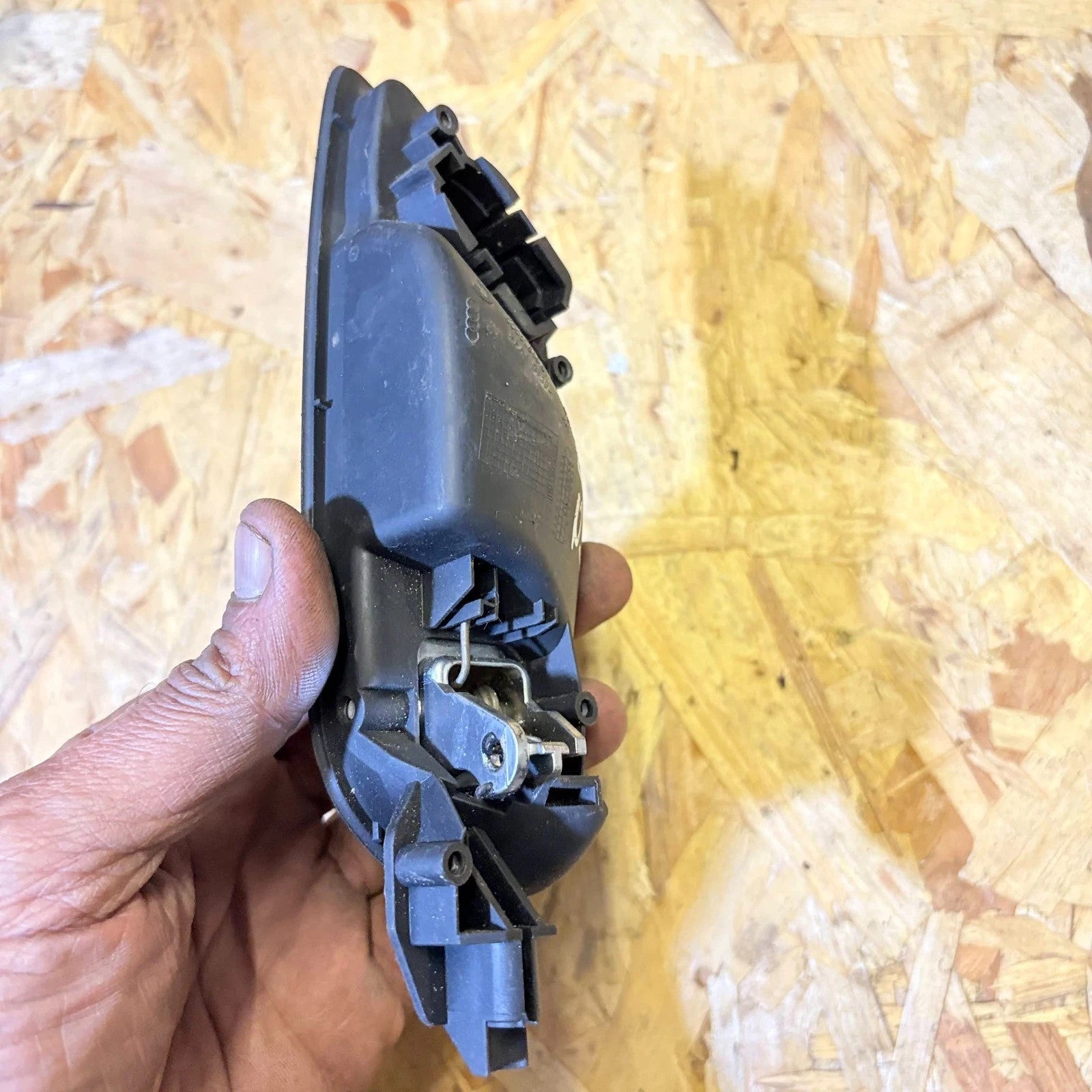 Audi TT 8J 2006-2012 Left Side Front Inner Door Opener Handle