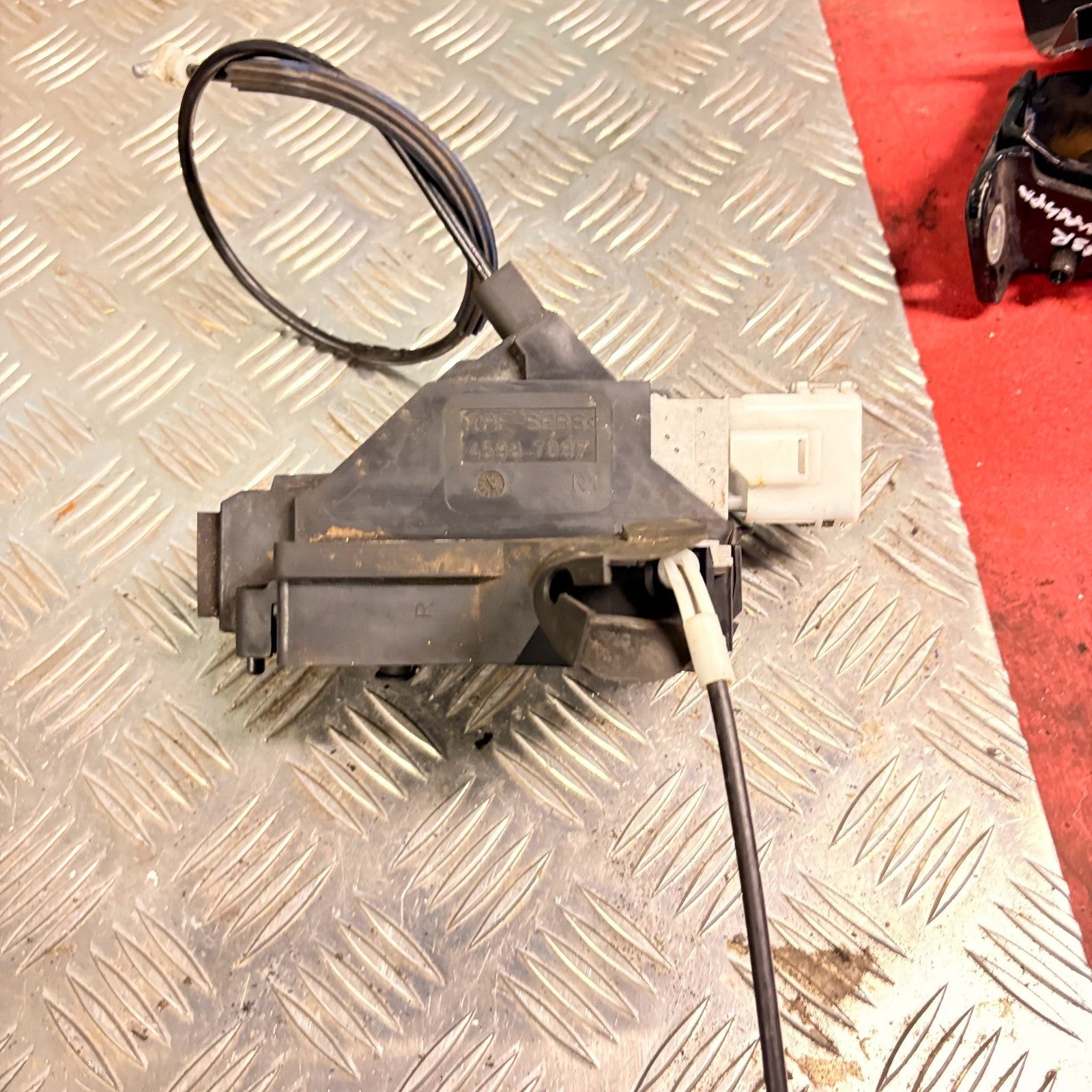 Peugeot 407 2004-2012 Right Offside Rear Door Lock 45987097