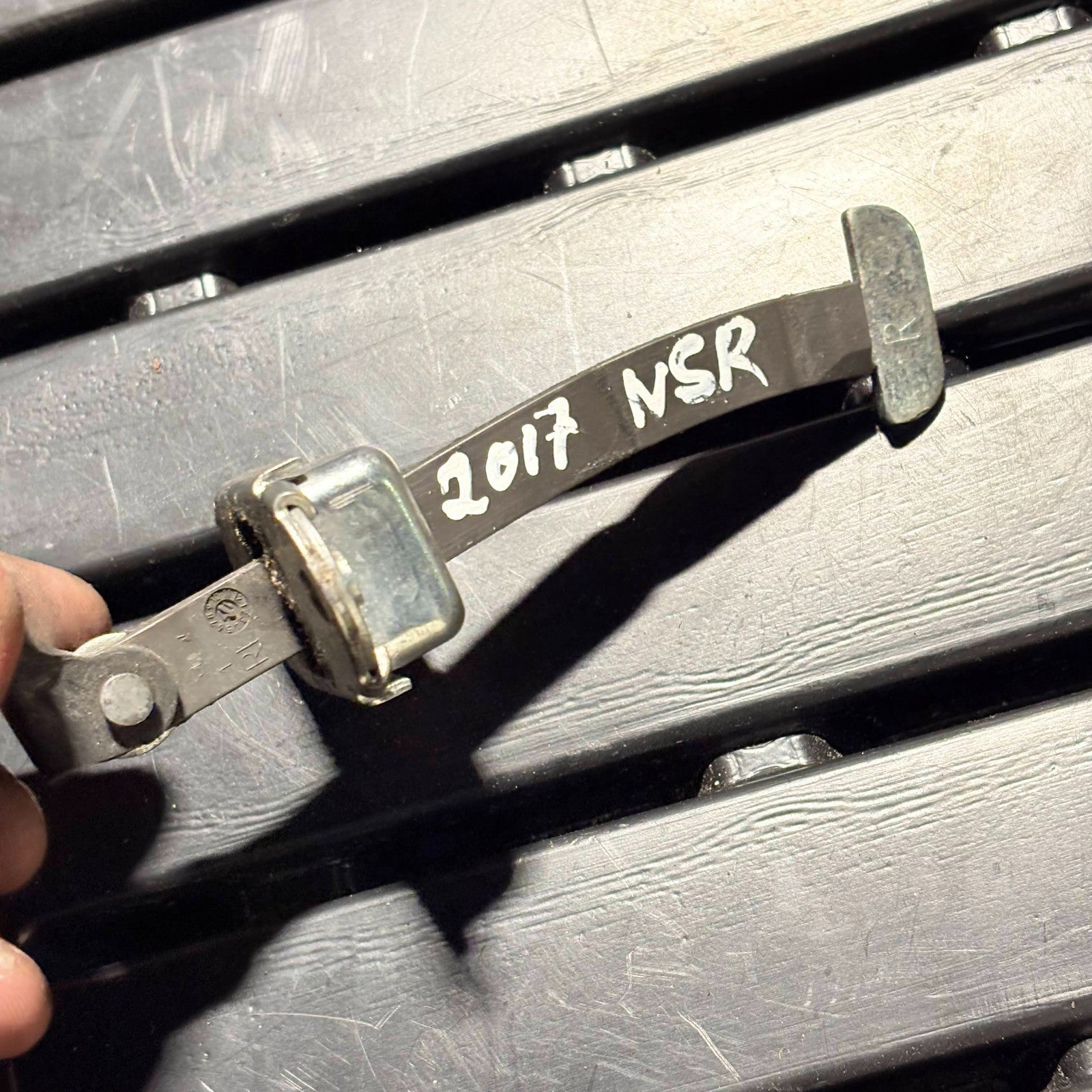 PEUGEOT 108 2014-2022 NEARSIDE/LEFT REAR DOOR CHECK STRAP