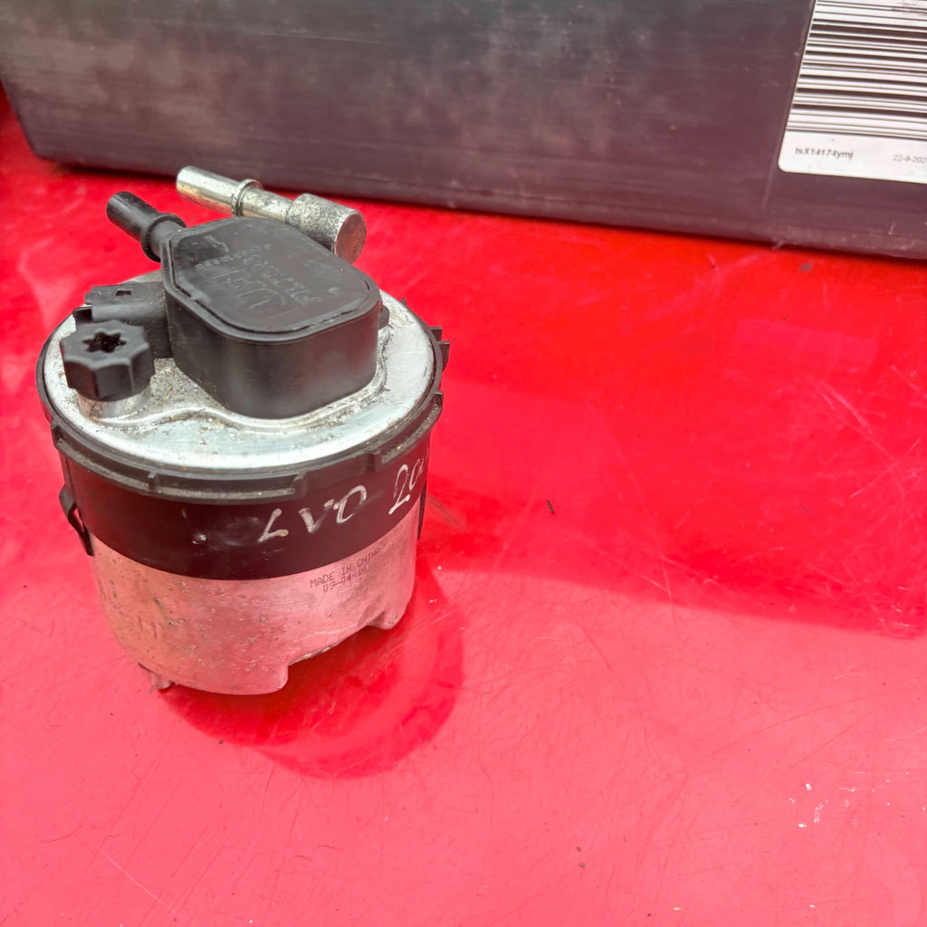 VOLVO 2008 FUEL FILTER WITH SENSOR 9659010880