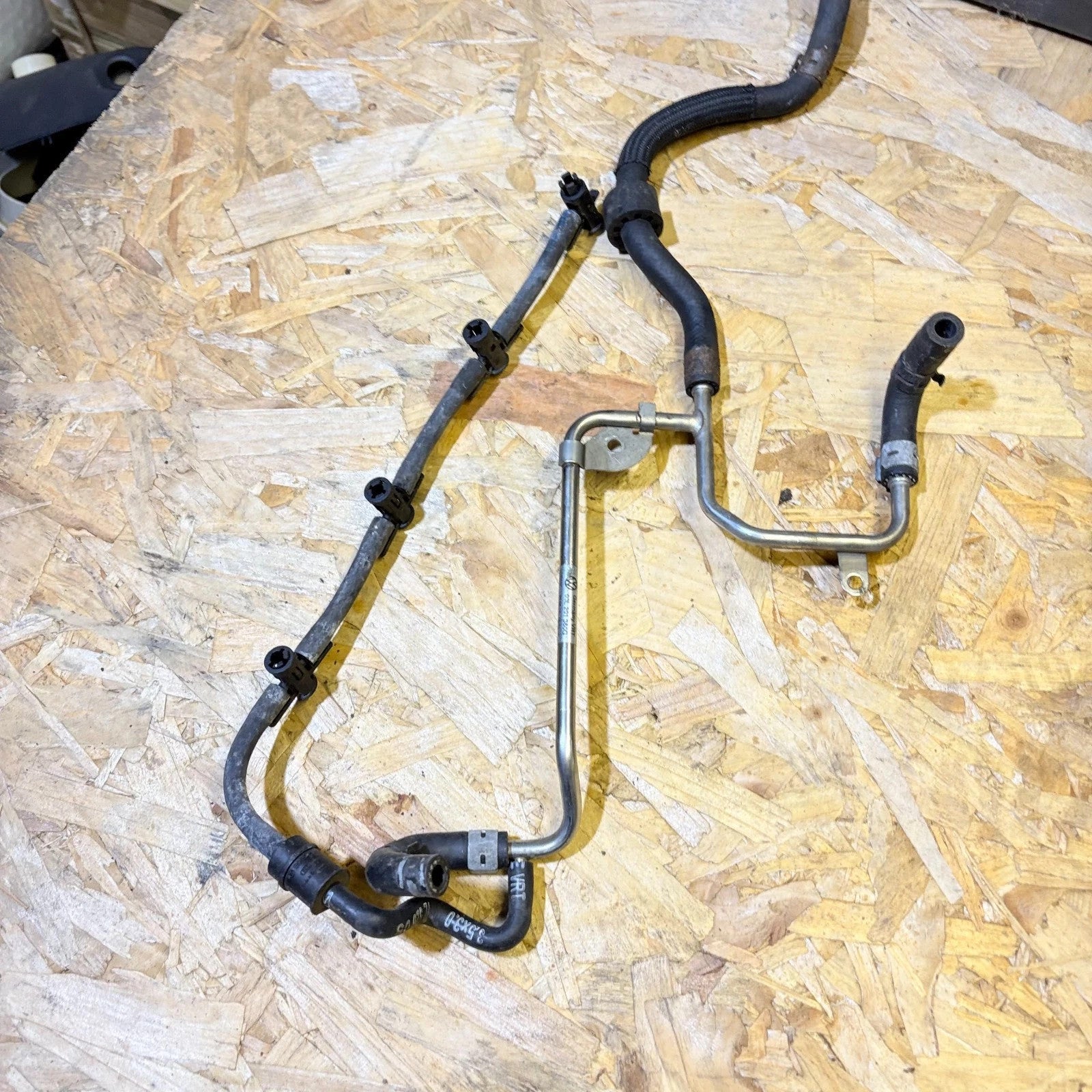 Audi A3/S3 Sportback 2.0L Fuel Line Hose Pipe 03L201360G 2009-2013