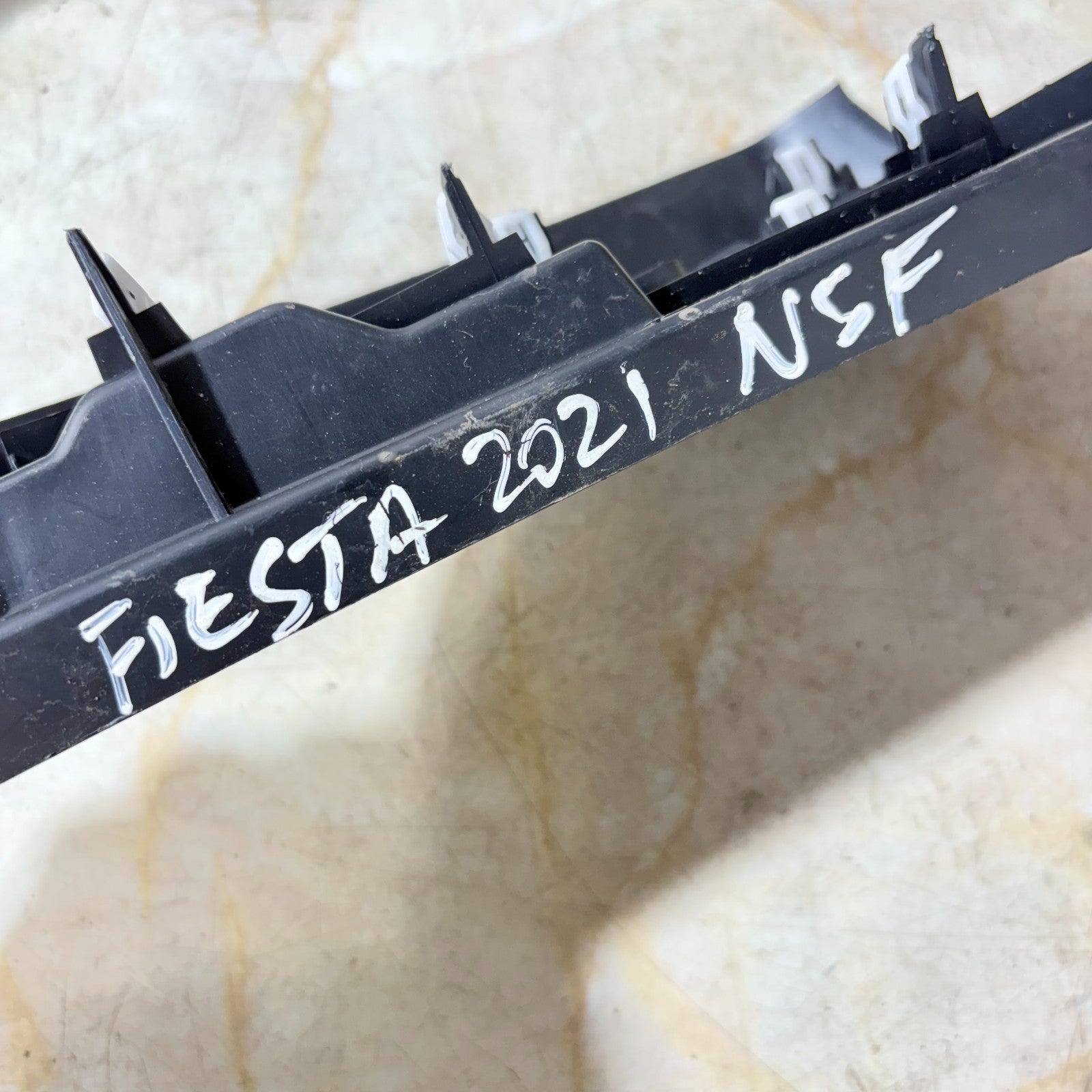 FORD FIESTA MK8 2021 PASSENGER FRONT LEFT SIDE DASHBOARD END TRIM PANEL