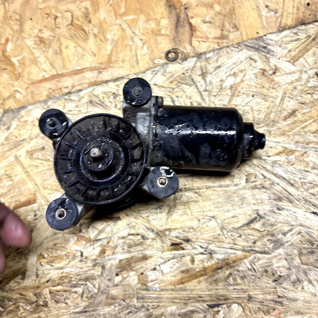 Mitsubishi Shogun Pinin Front Wiper Motor MR515946 2004