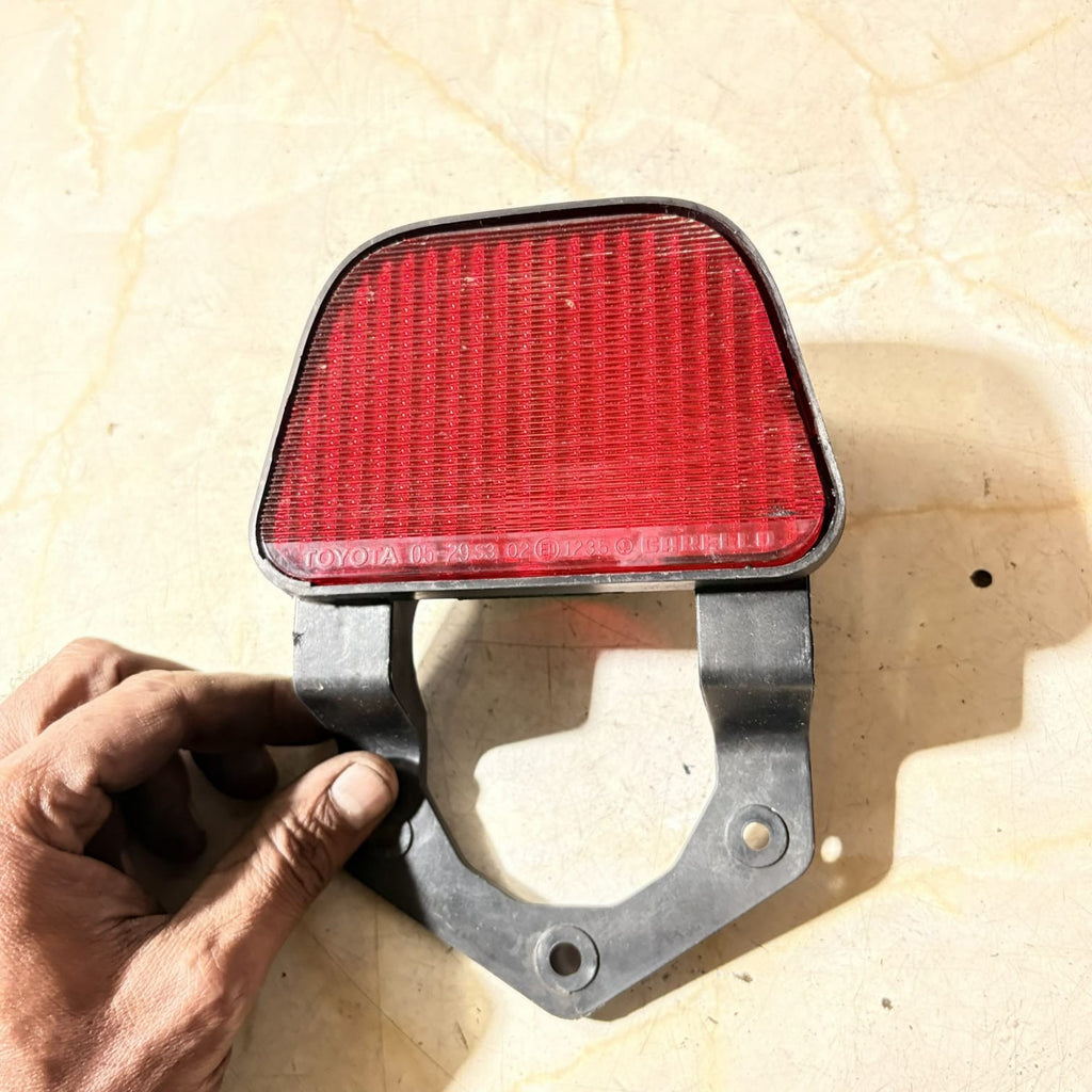54533729 additional brake light brake light Toyota Corolla DE322612-16 2001
