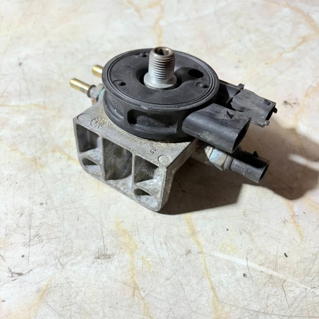 IVECO DAILY III 50C14 2004-2006 3.0 136HP DIESEL FUEL FILTER HOUSING HEAD PUMP