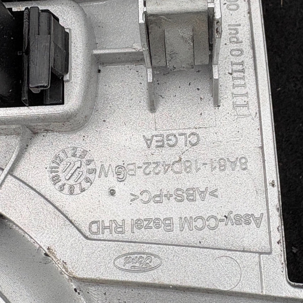 FORD FIESTA 2011 HEATER DIALS CONTROLS SURROUND TRIM SILVER 8A61-18D422-BGW
