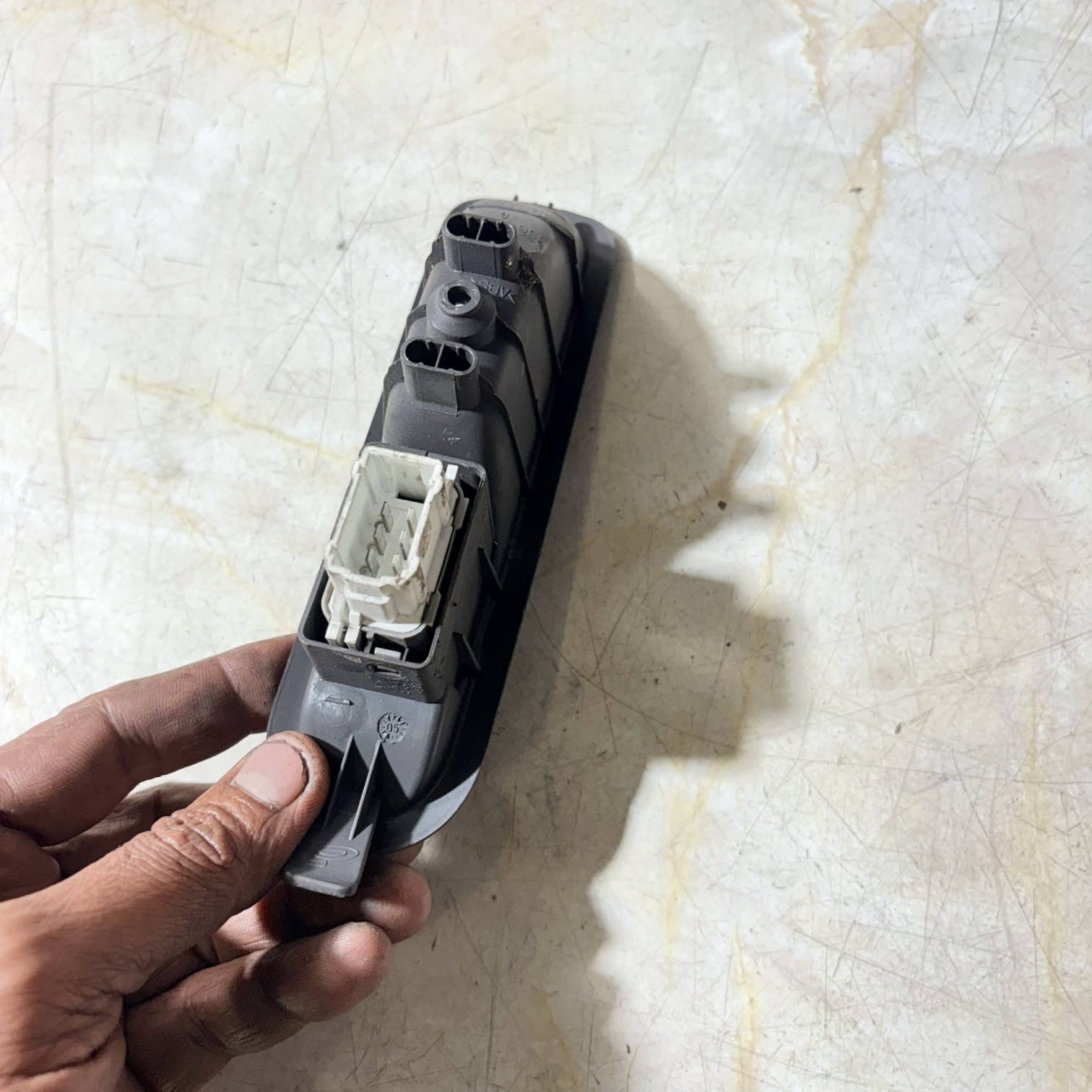 Renault Scenic/Grand Scenic MK2 2005 Passenger Rear Window Switch